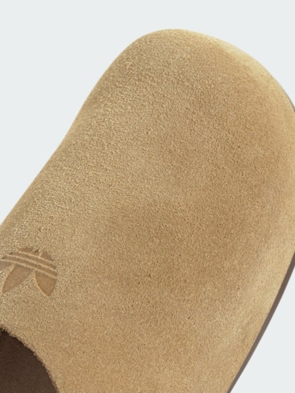 NWOT $75 adidas Suede Slip-On Clog in Tan-Unisex Womens 6.5